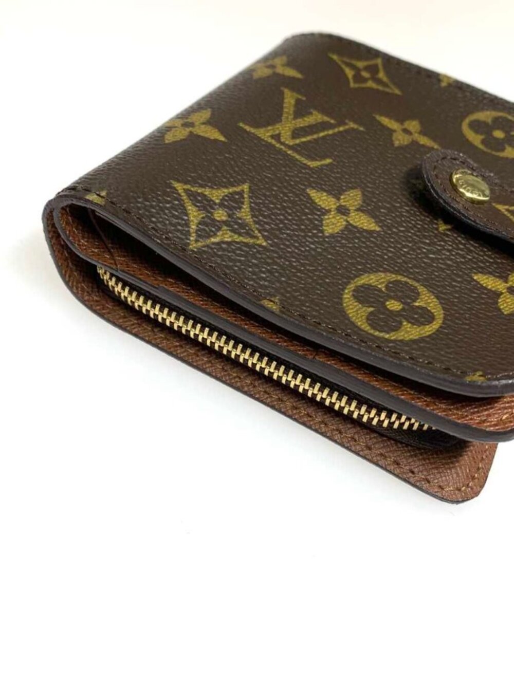 Louis Vuitton Bifold Wallet Monogram Compact - Picture 5 of 10